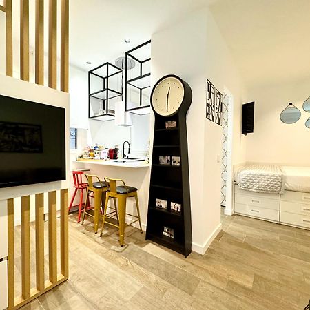 Luxury Flat City Center Full Equipe Non Touristic Madryt Zewnętrze zdjęcie