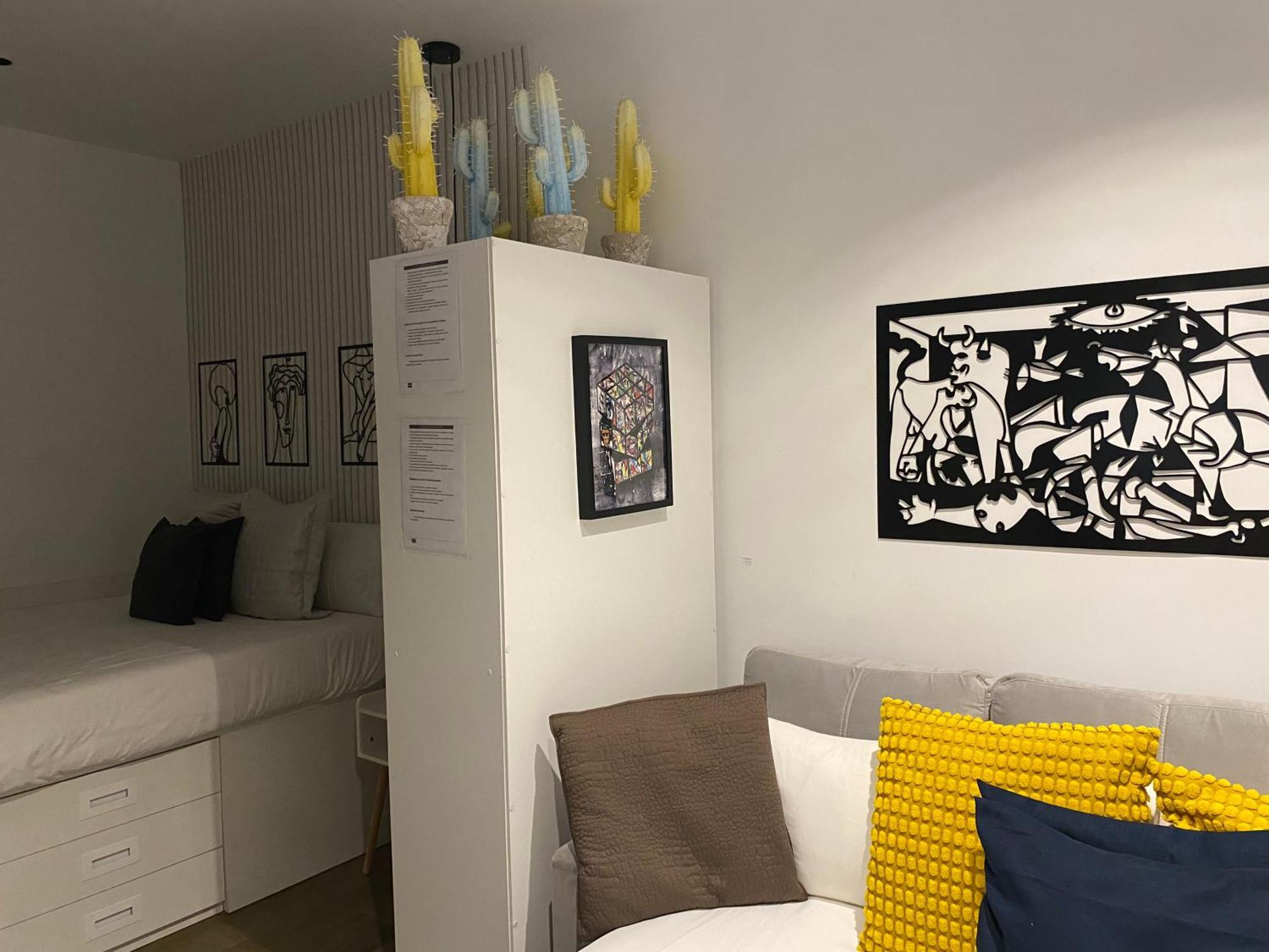 Luxury Flat City Center Full Equipe Non Touristic Madryt Zewnętrze zdjęcie